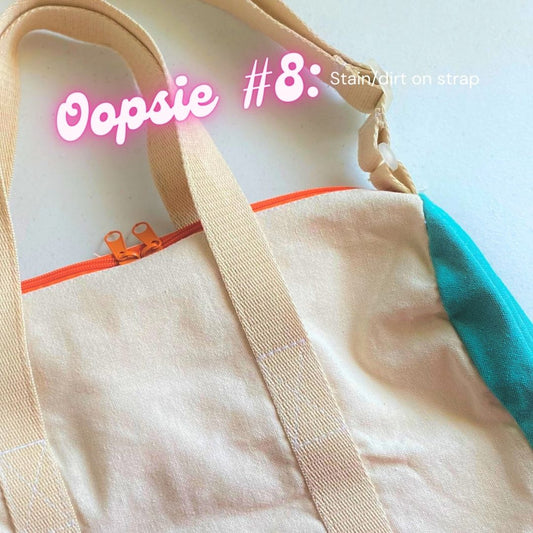 Oopsie #8: Dokiddi Color Block Kiddi Duffel Bag